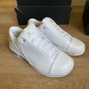 Jordan Te 3 Low Air Jordans Brand New in Box